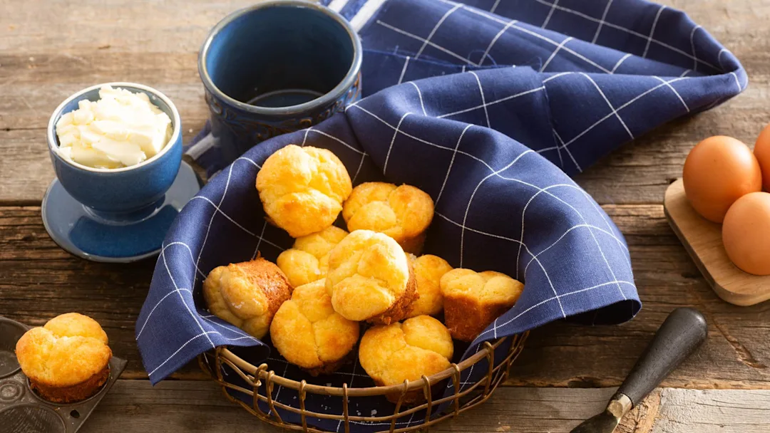 keto-cloverleaf-rolls