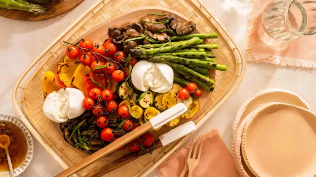 Low Carb Grilled Garden Medley with Burrata