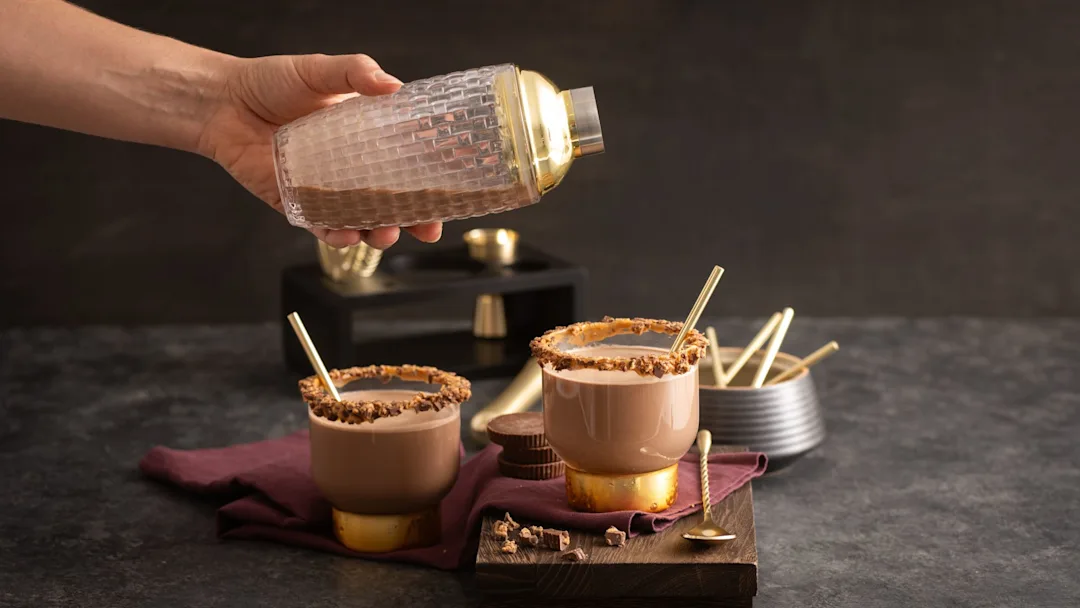 tipsy-atkins-peanut-butter-cup-cocktail