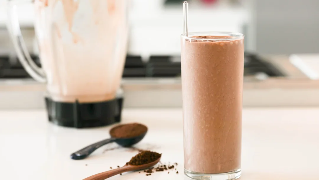 double-chocolate-express-smoothie