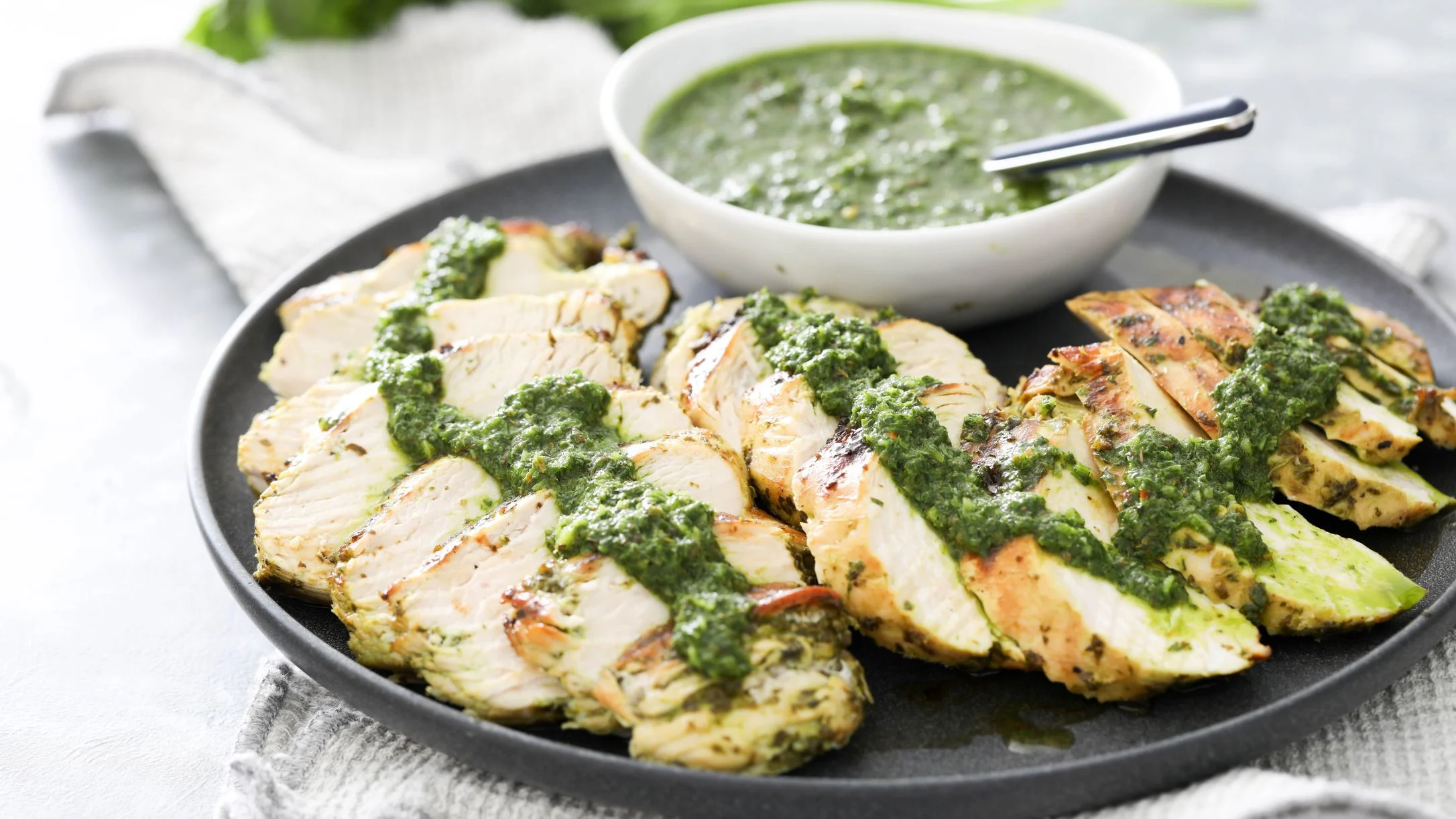 keto-grilled-chicken-chimichurri