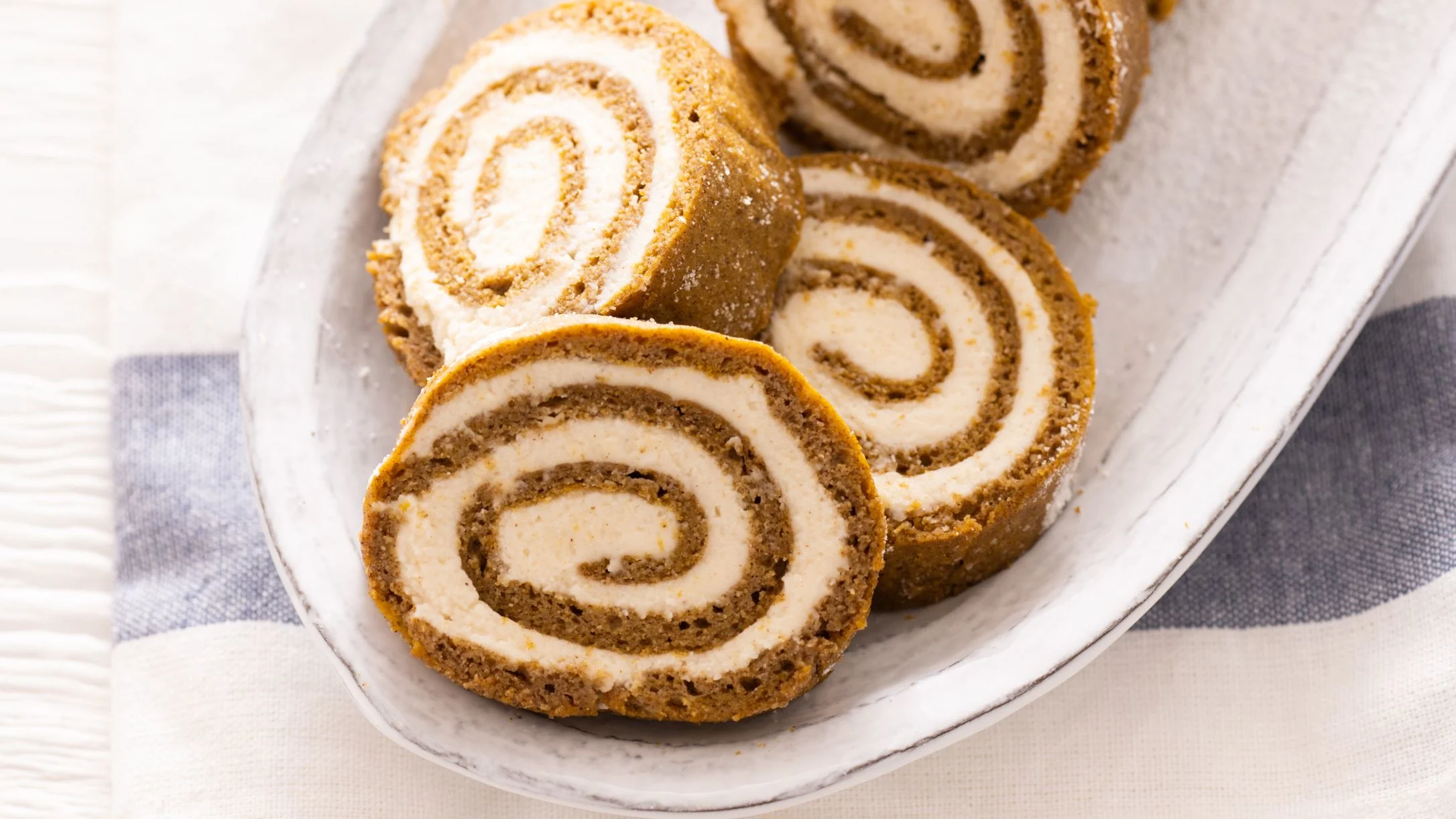 pumpkin-cake-roll 1